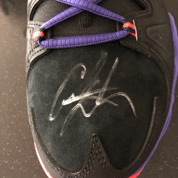 Carmelo Anthony signed Knicks game sneaker - Picture 4 of 8
